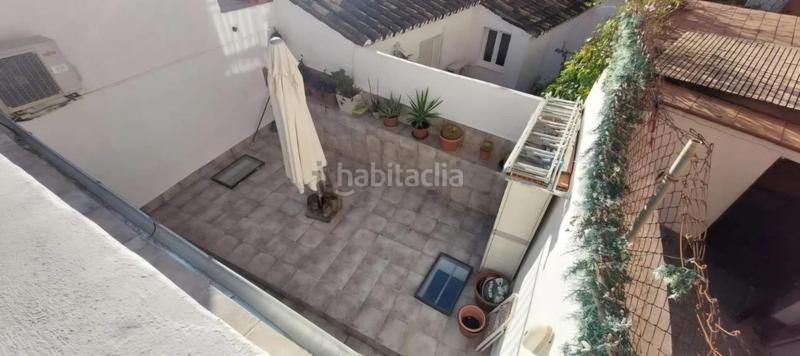 Foto a5f8dc54-2d4f-4c00-bc8e-f8c75ccfd830. Casa encanto andaluz junto al mar con garaje y dos terrazas en Torremolinos