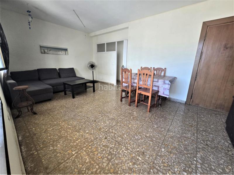 Foto 2e1f58af-55d0-4f1e-9f36-3382172dd808. Piso luminoso piso todo exterior con vistas a la bahía de málaga en Benalmádena