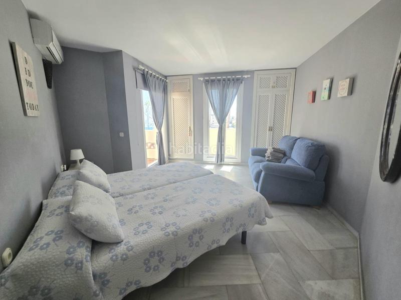 Foto ad3ac50c-22bf-4daf-b853-a60cee514fe7. Etagenwohnung mit parking in Puerto Marina Benalmádena