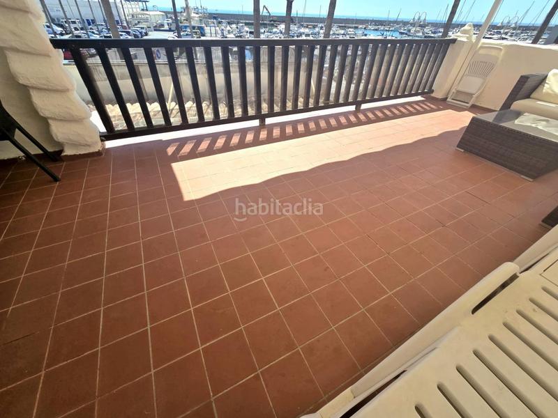 Foto c71ddd9a-66f4-4dbd-83c9-f0d1a0cdf210. Etagenwohnung mit parking in Puerto Marina Benalmádena