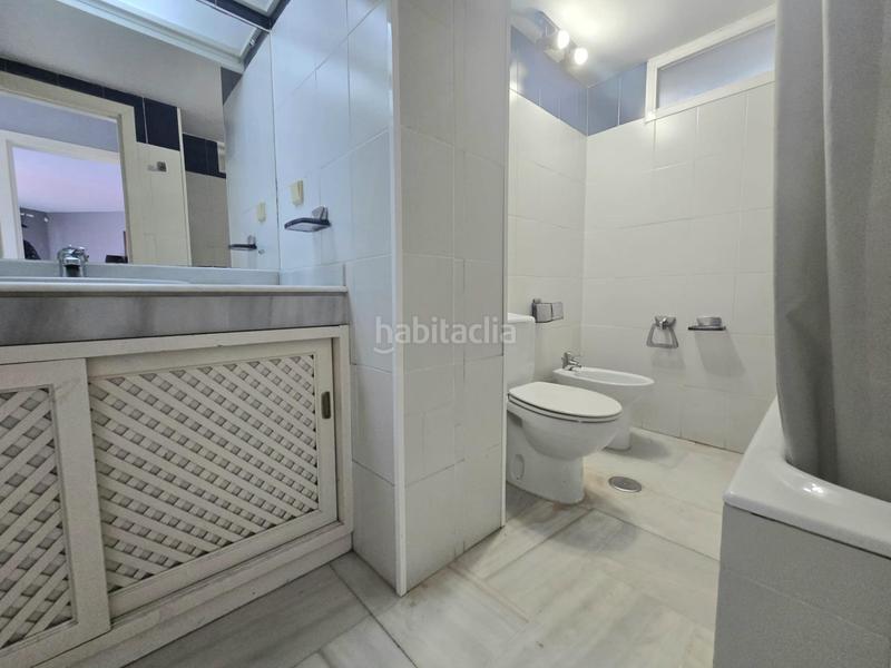 Foto d95bfda5-3d96-46e7-94bf-5e18d4d8d065. Etagenwohnung mit parking in Puerto Marina Benalmádena