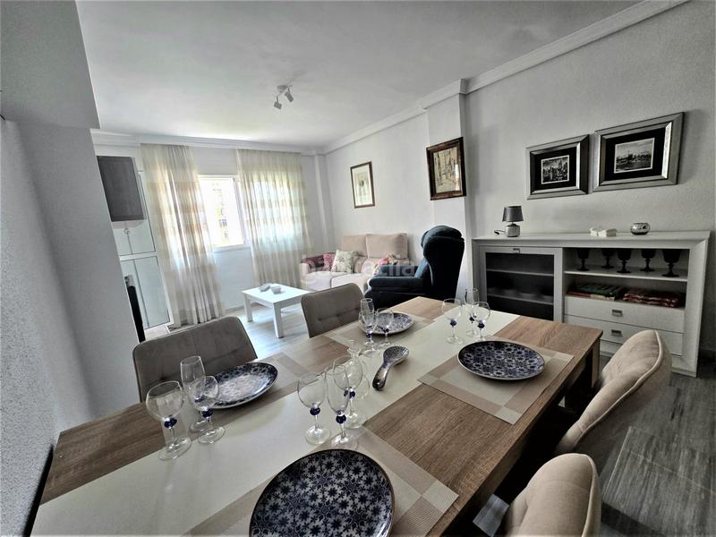 Foto 969228fb-f3ed-471b-96ef-f8ec13f27ab1. Piso espectacular piso con garaje en Ayuntamiento Torremolinos