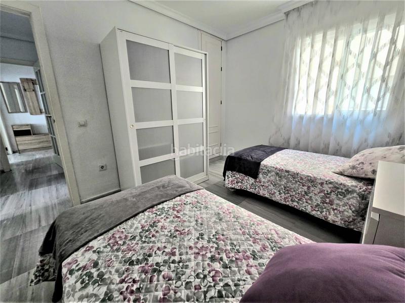 Foto d192f077-32ff-4aa0-bdcc-f68b89c1b27e. Piso espectacular piso con garaje en Ayuntamiento Torremolinos