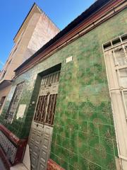Casa a La Trinidad. Oportunidad de inversión en el corazón de málaga!