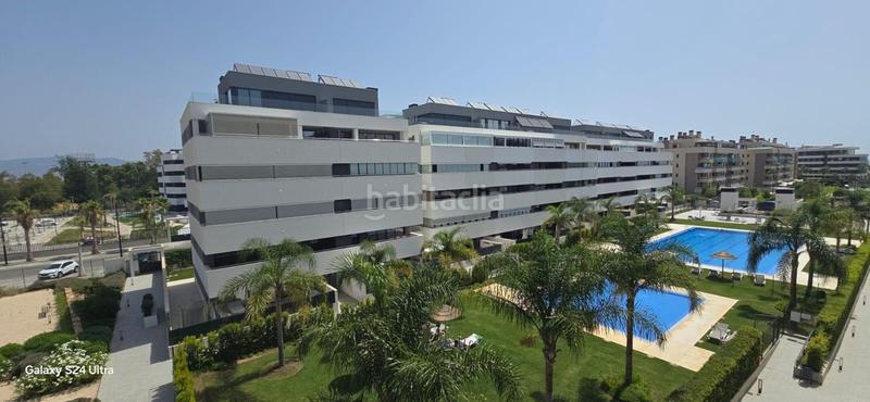 Foto 2f8b8002-c010-4115-b7cb-e761a346c023. Lloguer pis amb calefacció aparcament piscina a Los Álamos Torremolinos