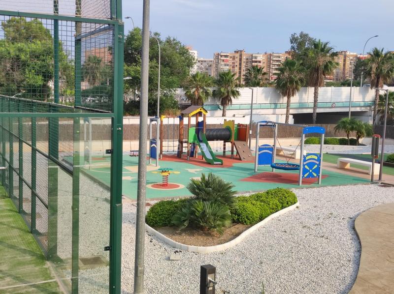 Foto 0d77045b-11a4-479e-aa5e-77d6d0aa0435. Casa adossada amb calefacció aparcament piscina a Torremolinos