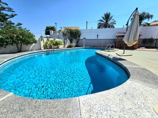 Alquiler Chalet en Platero - El Limón. Chalet independiente en esquina con vistas panorámicas de 360