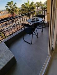 Appartement à Puerto Deportivo. Primera linea con terraza en fuengirola apto turistico