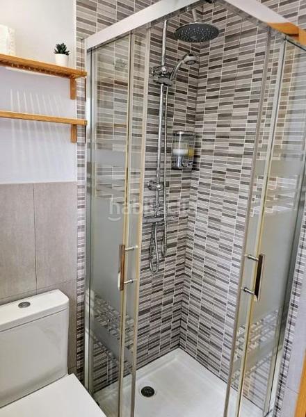 Foto 7a3b819f-87d3-4a17-bf2e-6f28d463c3a6. Estudio  moderno con licencia turística listo para rentabilizar desde el primer día en Torremolinos