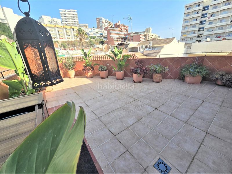 Foto f358aff1-5d9e-471c-a715-97f64b9d8622. Àtic a calle peligro 6 a El Bajondillo Torremolinos