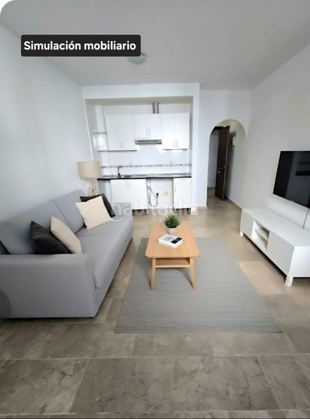 Foto 1db81a82-d816-458f-bb55-c7f09636b3f4. Estudio oportunidad en Arroyo de la Miel centro! en Benalmádena