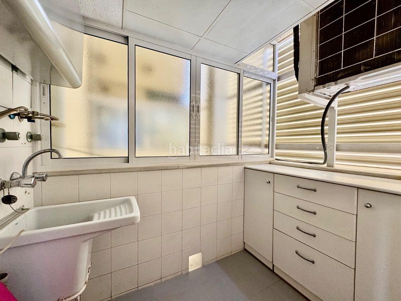 Foto 608c4c66-4b92-4291-bb1c-dd99170ba445. Pis amb aparcament piscina a La Carihuela - Los Nidos Torremolinos