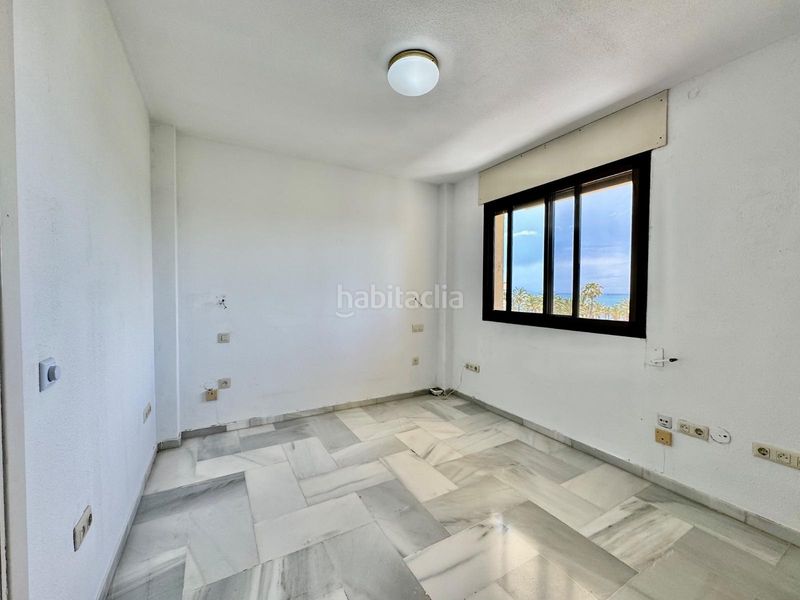 Foto c65530e3-f0d7-477e-8d3a-8775ac1c4605. Pis amb aparcament piscina a La Carihuela - Los Nidos Torremolinos