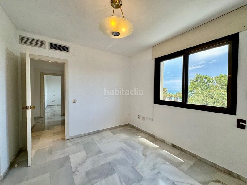 Foto db5e41b5-32ed-4290-9ac5-72b6535cff95. Pis amb aparcament piscina a La Carihuela - Los Nidos Torremolinos