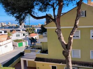 Pis a Montemar. Un dormitorio cerca del mar en la carihuela ! oportunidad