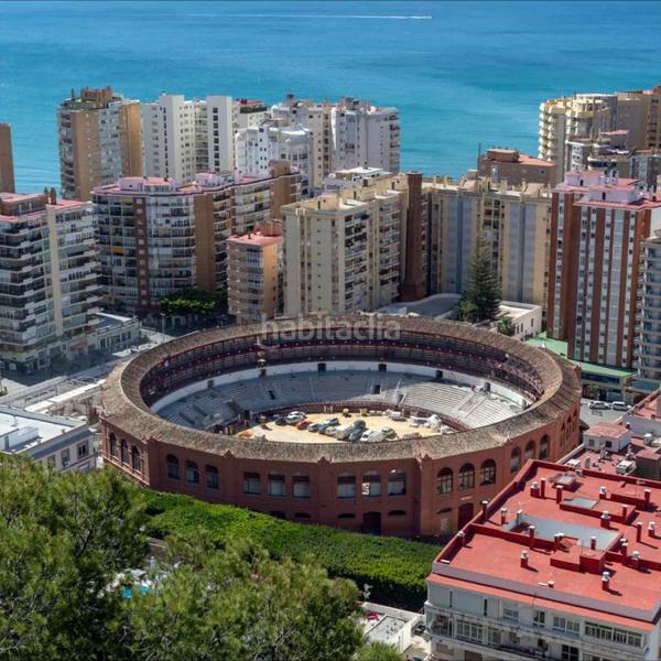 Foto 0aff7f77-388f-40bf-8435-0743ecf24647. Piso amplio piso de 3 dormitorios en la malagueta en Málaga