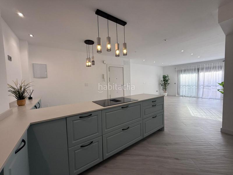 Foto bf92057e-7086-416a-9de7-9bd59a9a5e7c. Piso amplio piso de 3 dormitorios en la malagueta en Málaga