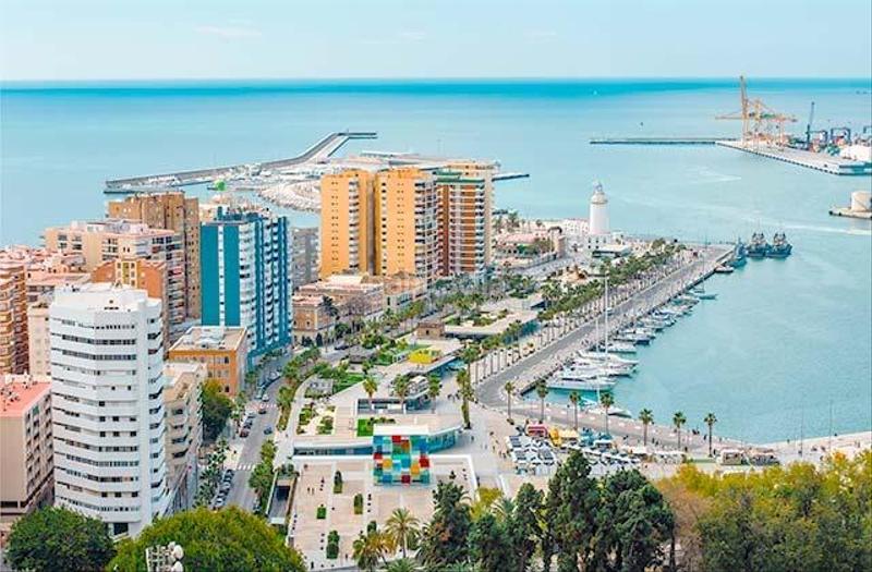 Foto c01f63c9-96d4-44b7-ad84-a69e8eefd79b. Piso amplio piso de 3 dormitorios en la malagueta en Málaga