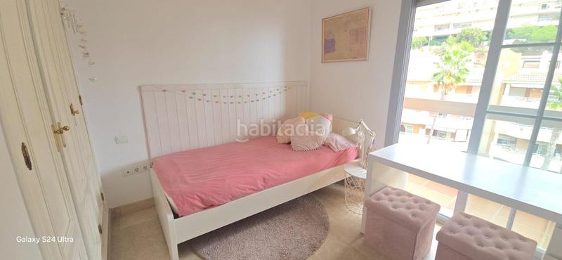 Foto 5188b497-2810-459e-a404-42a0db621fff. Maison jumelée avec chauffage parking piscine dans Zona Centro Comercial Torrequebrada Benalmádena