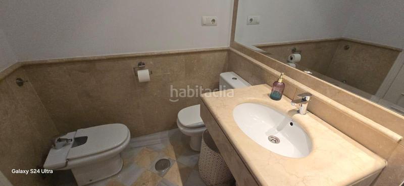 Foto fb800ab0-8896-4e94-8162-b2b06d52094c. Maison jumelée avec chauffage parking piscine dans Zona Centro Comercial Torrequebrada Benalmádena