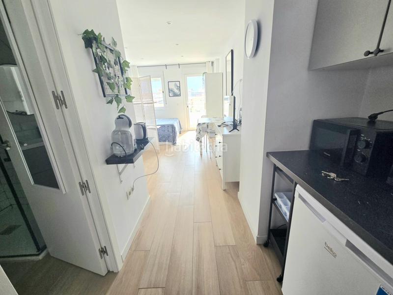 Foto 58a32ed3-c8f4-446f-af66-9bbf532dc1ca. Lloguer estudi a calle calle de los campillos a Manantiales-Estación de Autobuses Torremolinos