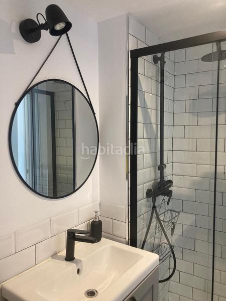 Foto 9e4631f2-32df-4609-a0cd-42fd0192f524. Lloguer estudi a calle calle de los campillos a Manantiales-Estación de Autobuses Torremolinos