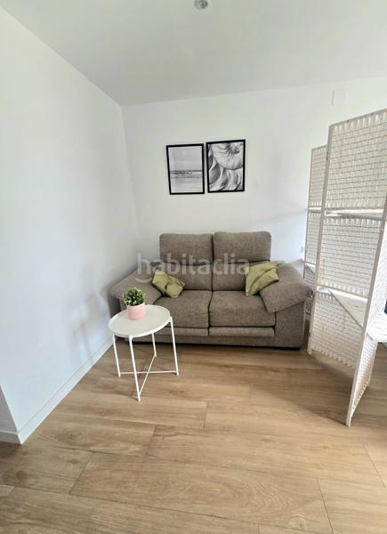 Foto f9a25159-323b-4634-88d4-52567647d5d3. Miete studiowohnung in calle calle de los campillos in Torremolinos