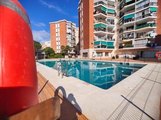 Rent Studio in Manantiales-Estación de Autobuses. Estudio en planta alta con piscina y zonas verdes  torremolinos