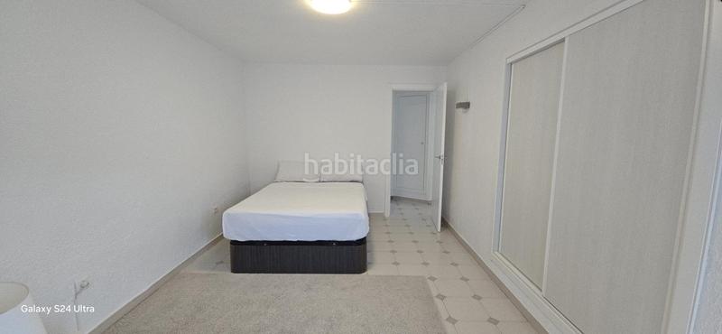 Foto 7083654b-7e9e-4054-aa79-a8cfd1001a43. Location appartement avec chauffage parking dans Montemar Torremolinos