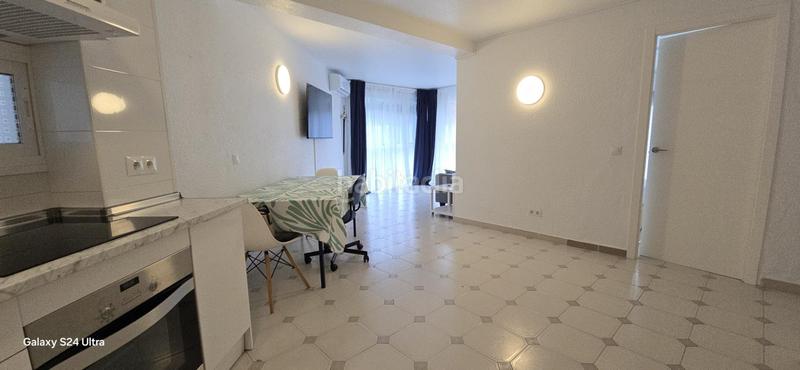 Foto 408ed1fa-4cae-4b72-95fa-f81c4ae4092e. Miete appartement mit heizung parking in Montemar Torremolinos