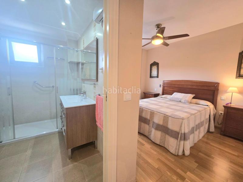 Foto 1c92bc2b-4679-461e-8118-ce3f6ea7963a. Alquiler piso espectacular vivienda en playamar en Torremolinos