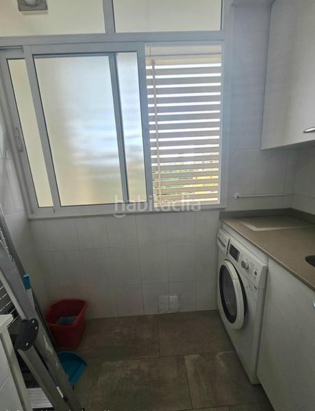 Foto 1fb72e75-51ba-44e3-8e7a-ecaed2339a60. Location appartement avec parking piscine dans Playamar - Benyamina Torremolinos