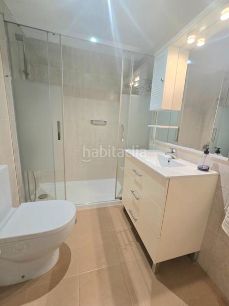 Foto 8a127d43-bbaa-4441-97ef-b650adec6e72. Rent flat with parking pool in Playamar - Benyamina Torremolinos