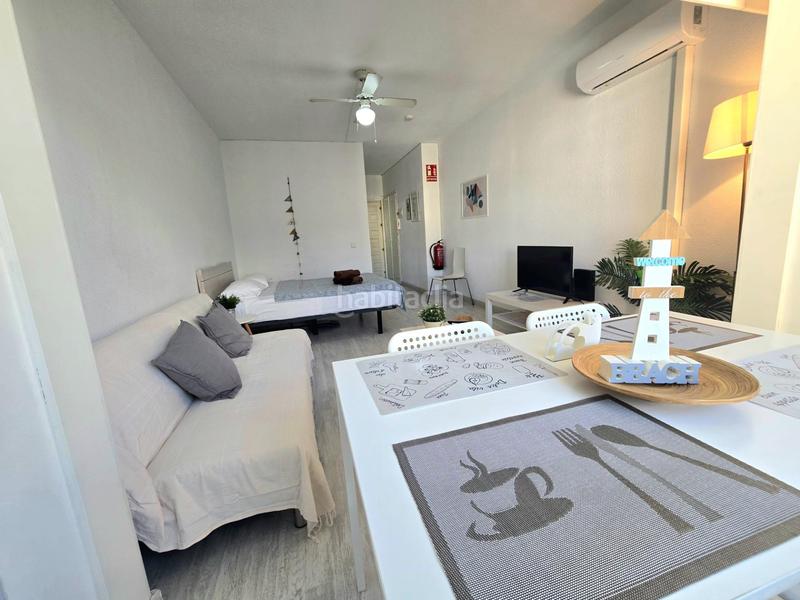 Foto 6f0b4b98-371d-4b9e-87fe-0125ad2a4d22. Estudio  con licencia turística en el centro en Torremolinos