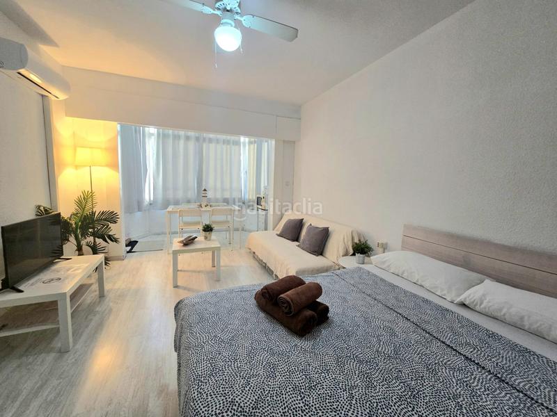 Foto de53f566-d1e5-4e79-94de-1ce1bdfa786e. Estudio  con licencia turística en el centro en Torremolinos