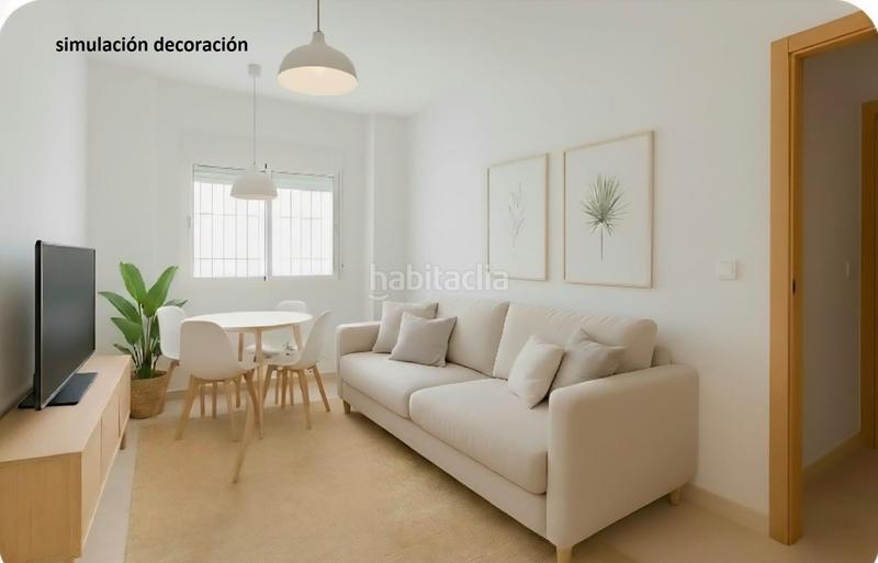 Foto cff6fa12-5e77-4df0-b82a-f66e2de0ed92. Appartamento con parcheggio in La Trinidad Málaga