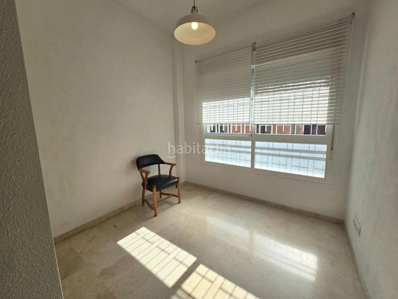 Foto fd09cf10-3bc2-4fdb-8bc4-c11cbe501a6e. Appartamento con parcheggio in La Trinidad Málaga