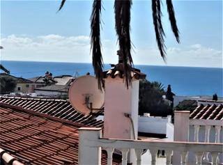 Xalet a Los Nadales - Tio Charles. Estupendo chalet independiente en una sola planta con solárium y