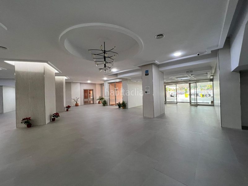 Foto fdb5e75a-c656-476d-8fd4-3298737249f0. Apartament amb aparcament piscina a La Colina Torremolinos