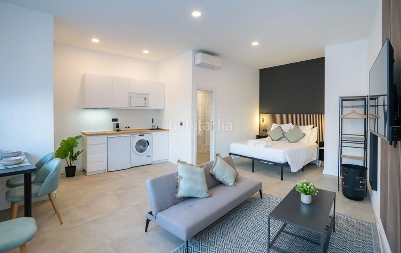 Foto e18b4539-8db9-4077-a67b-ce90287dfbac. Apartament amb piscina a Martín Carpena - Torre del Río Málaga