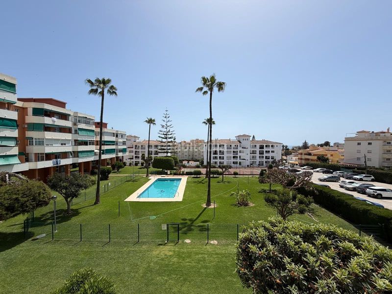 Foto bccf2beb-5084-4b34-9c9a-5d19487b9d9f. Pis a calle calle cantarranas 30 a El Pinillo Torremolinos