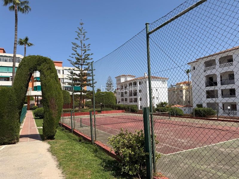 Foto cf8ce76a-666b-4e13-8610-990712f8b758. Pis a calle calle cantarranas 30 a El Pinillo Torremolinos