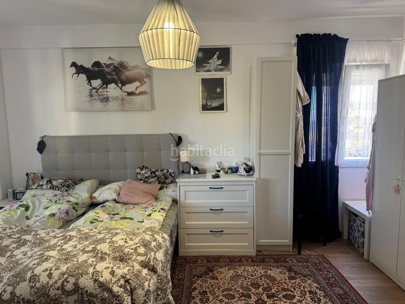 Foto edf51b0b-6c62-49c5-9210-dbb721052ea3. Pis amb aparcament a Loma de los Riscos Torremolinos