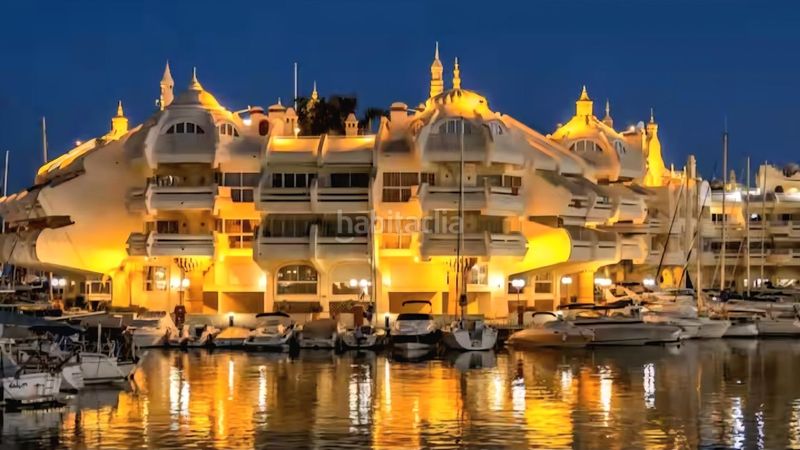 Foto 1aee4958-8f19-4779-9edf-6a8b59fef8e0. Pis amb aparcament piscina a El Pinillo Torremolinos