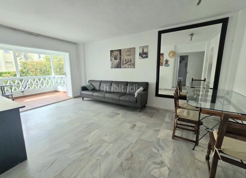 Foto 1bf76c5b-b9d3-422f-8134-2addf62a252a. Pis amb aparcament piscina a El Pinillo Torremolinos