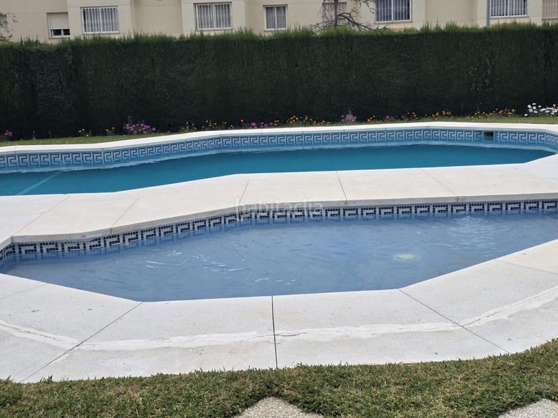 Foto 21659808-3703-42e4-8c93-95c0ed3f449b. Pis amb aparcament piscina a El Pinillo Torremolinos