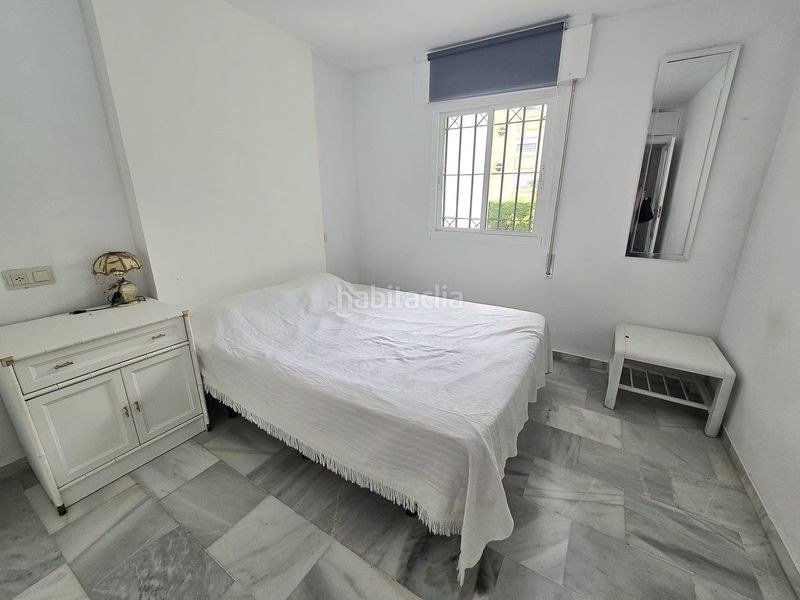 Foto e8a9f4b7-f8aa-444f-845f-8d44a643f169. Pis amb aparcament piscina a El Pinillo Torremolinos