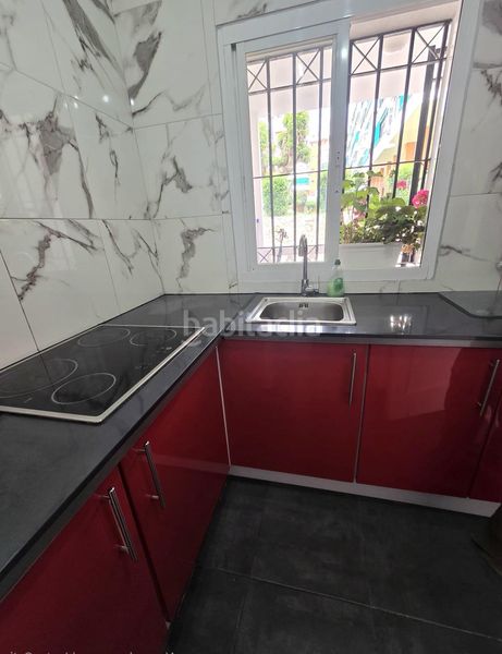 Foto f93313df-c55c-47ca-a10e-bf7c87152046. Pis amb aparcament piscina a El Pinillo Torremolinos