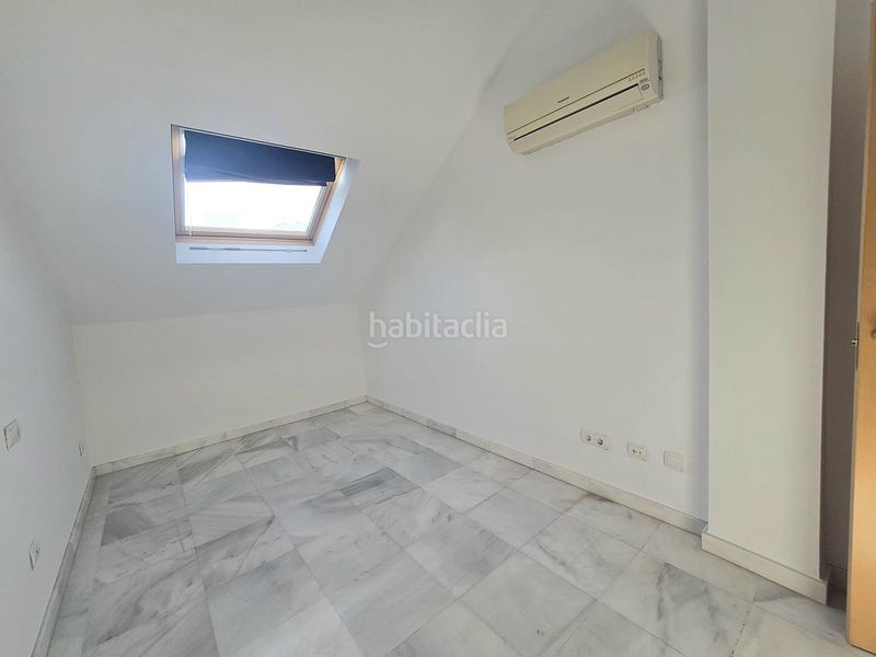 Foto f00c9393-a1bb-4f52-8324-f9d57bffbfa4. Casa adossada amb aparcament a Parque de la Paloma Benalmádena