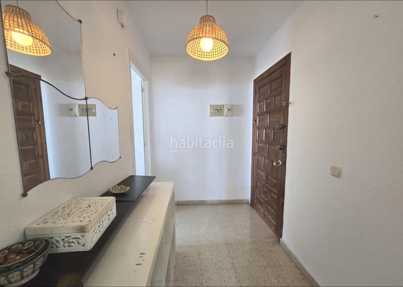 Foto f42f564a-e3a1-404b-a2d0-e704e4c6be54. Pis amb aparcament a Loma de los Riscos Torremolinos